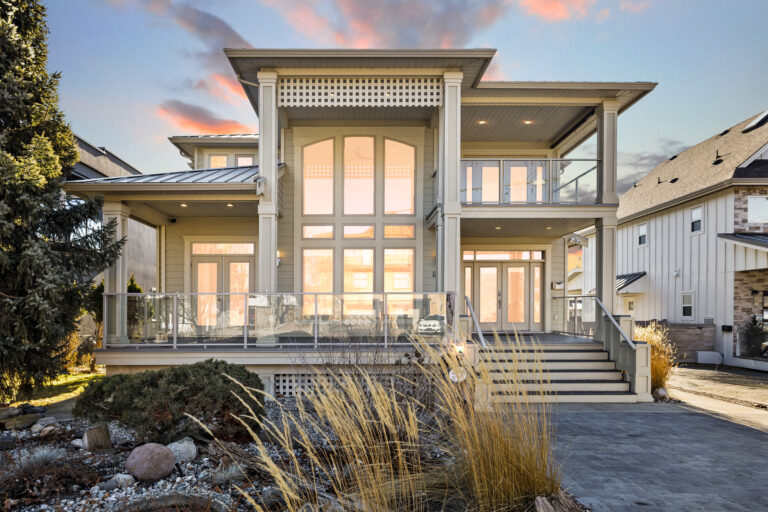 845 Manhattan Dr, Kelowna