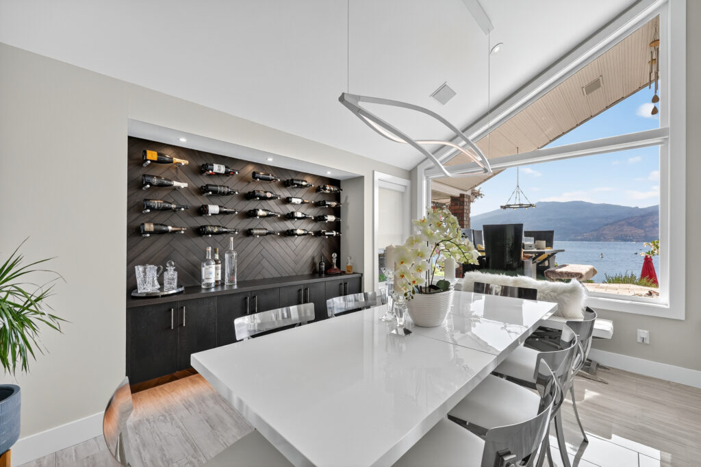 20 print 2589 whitworth rd 3